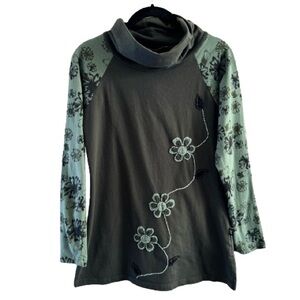 Leopards & Roses Green Embroidered Floral Cowl Neck Long Sleeve Top Lagenlook